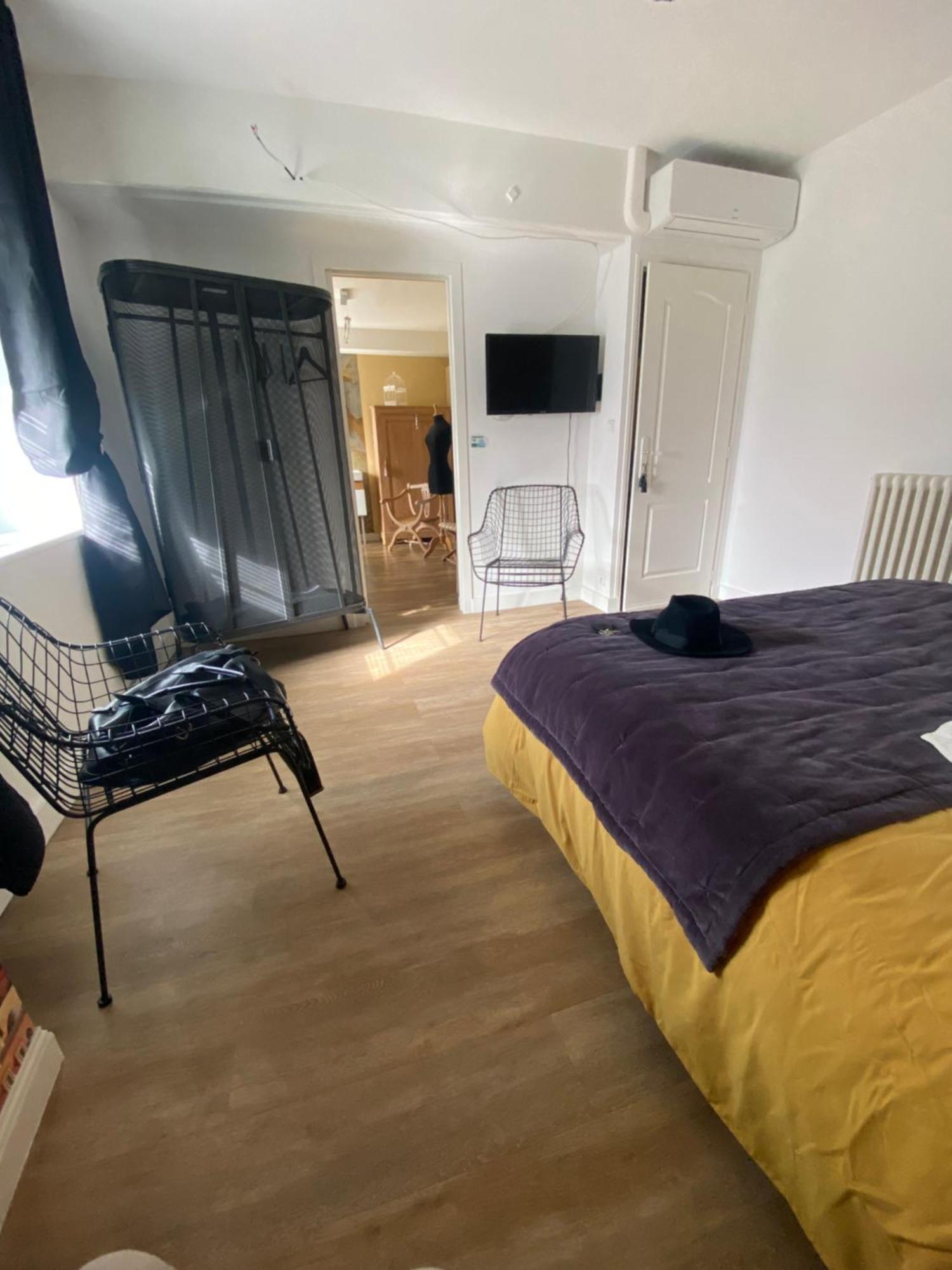 Suite En Terrasse A Cognac Eksteriør bilde